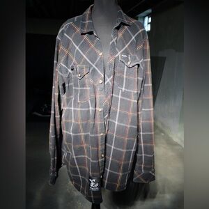 Men’s Plaid Button Down
